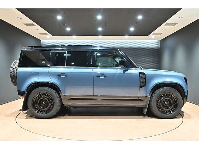 ランドローバー ディフェンダー １１０ Ｘダイナミック ＨＳＥ ３．０Ｌ Ｄ３００ ディーゼルターボ ４ＷＤ R4年 (関東) 99