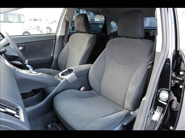 トヨタ プリウス １．８ Ｓ H26年 (関東) 99