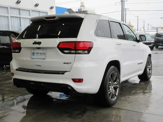 ジープ グランドチェロキー ＳＲＴ８ ４ＷＤ H28年 (関東) 99