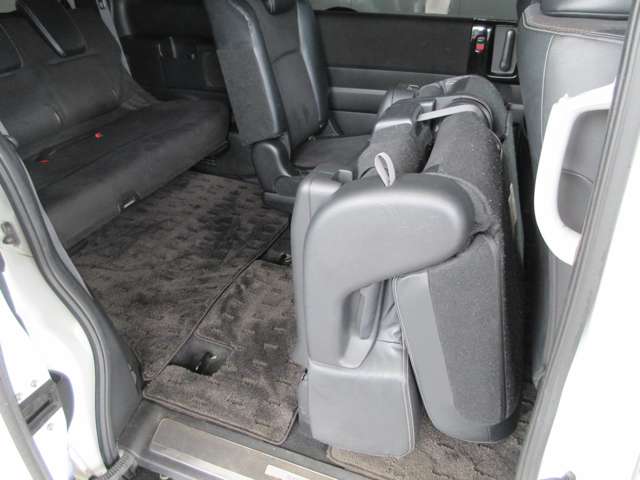 ホンダ ステップワゴン　スパーダ ２．０ スパーダ Ｚ クールスピリット H25年 (関東) 99