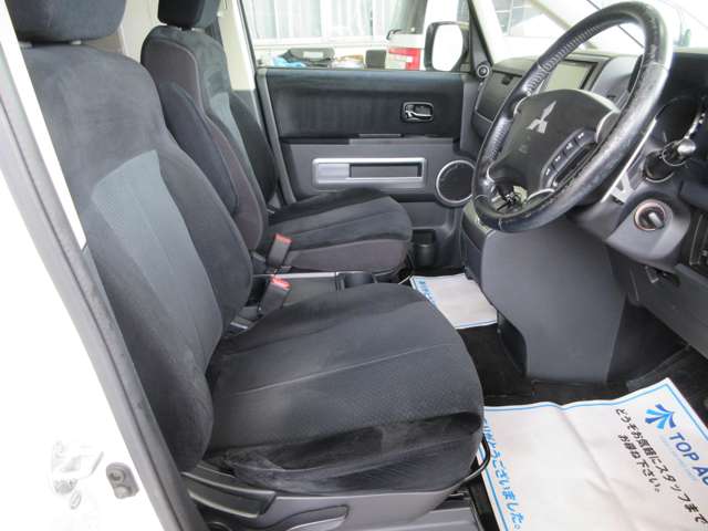 三菱 デリカ　Ｄ：５ ２．４ Ｇ パワーパッケージ ４ＷＤ H22年 (関東) 99