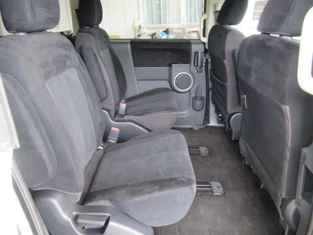 三菱 デリカ　Ｄ：５ ２．４ Ｇ パワーパッケージ ４ＷＤ H22年 (関東) 99