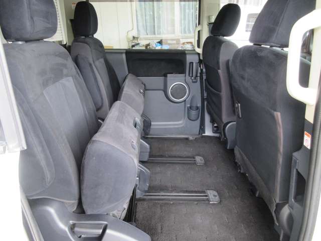 三菱 デリカ　Ｄ：５ ２．４ Ｇ パワーパッケージ ４ＷＤ H22年 (関東) 99