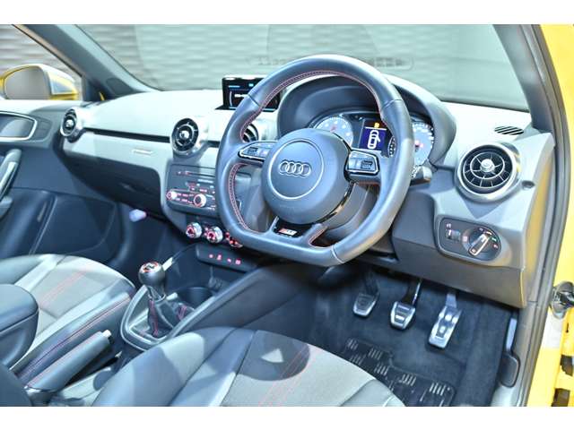 アウディ Ｓ１ ２．０ ４ＷＤ H29年 (関東) 99