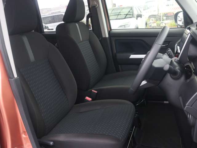 トヨタ ルーミー １．０ カスタム Ｇ ４ＷＤ R3年 (近畿) 99
