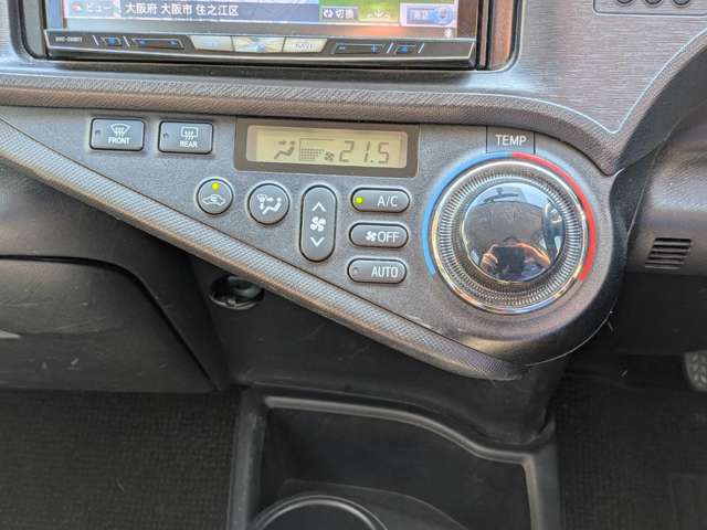 トヨタ アクア １．５ Ｇ H26年 (近畿) 99