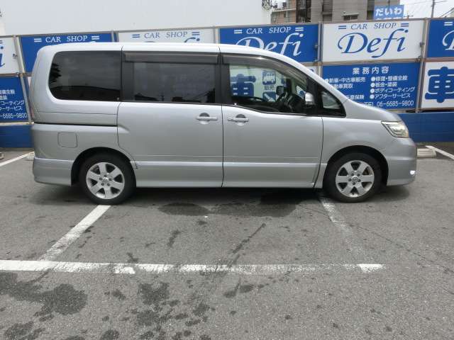 日産 セレナ ２．０ ハイウェイスター Ｖセレクション H21年 (近畿) 99