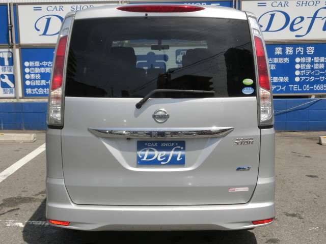日産 セレナ ２．０ ハイウェイスター Ｖセレクション H24年 (近畿) 99