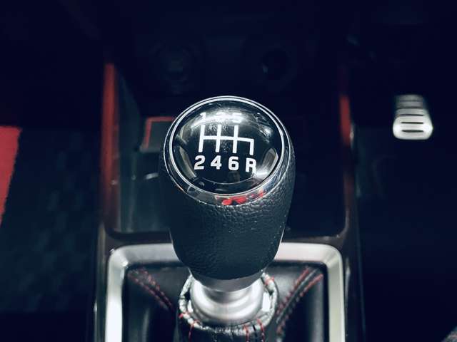 スズキ スイフト スポーツ １．４ スズキ セーフティ サポート非装着車 R3年 (近畿) 99