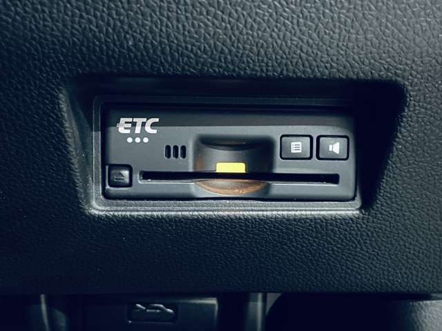 スズキ スイフト スポーツ １．４ スズキ セーフティ サポート非装着車 R3年 (近畿) 99