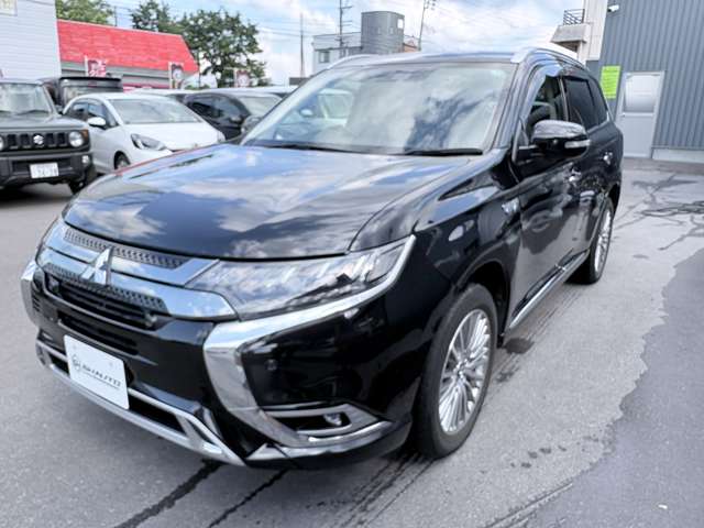 三菱 アウトランダーＰＨＥＶ ２．４ Ｇ プラスパッケージ ４ＷＤ R1年 (甲信越・北陸) 99