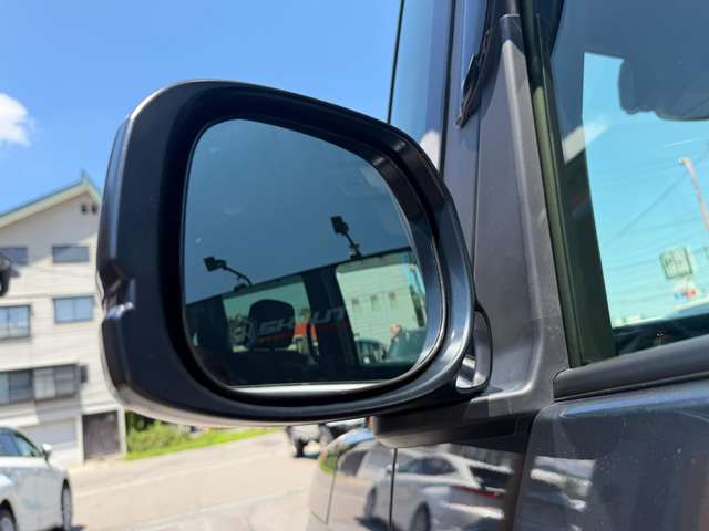 ホンダ Ｎ　ＢＯＸ カスタム ６６０ ４ＷＤ R7年 (甲信越・北陸) 99