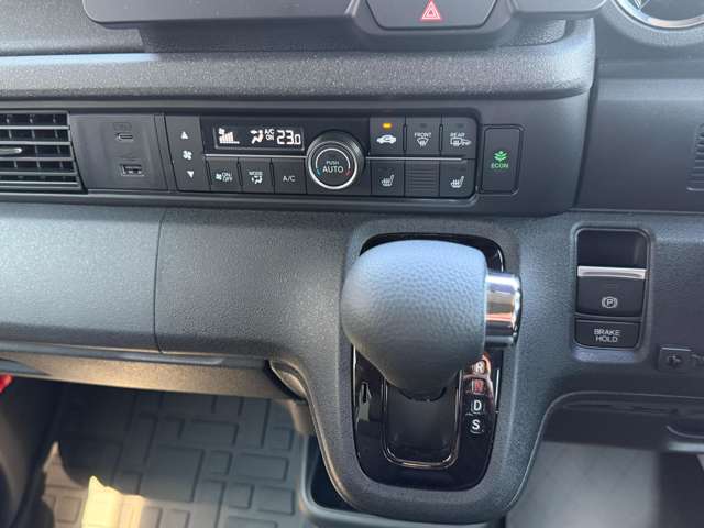 ホンダ Ｎ　ＢＯＸ カスタム ６６０ ４ＷＤ R7年 (甲信越・北陸) 99