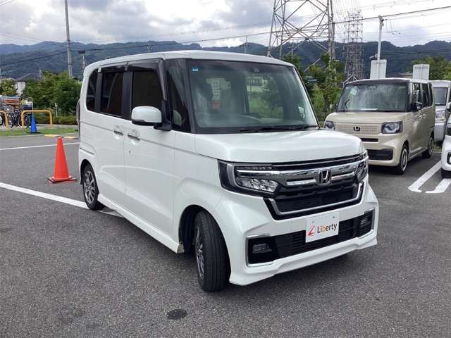 ホンダ Ｎ　ＢＯＸ カスタム ６６０ Ｌ R4年 (近畿) 99