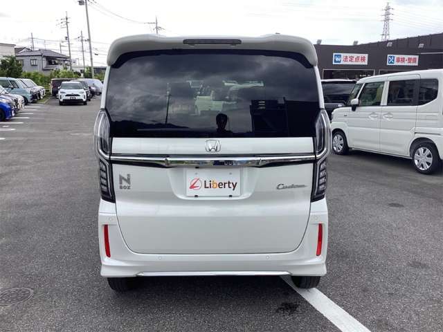 ホンダ Ｎ　ＢＯＸ カスタム ６６０ Ｌ R4年 (近畿) 99