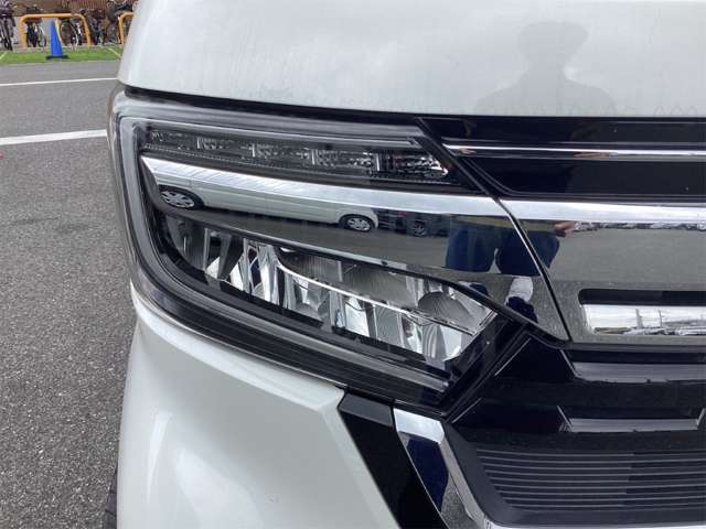 ホンダ Ｎ　ＢＯＸ カスタム ６６０ Ｌ R4年 (近畿) 99