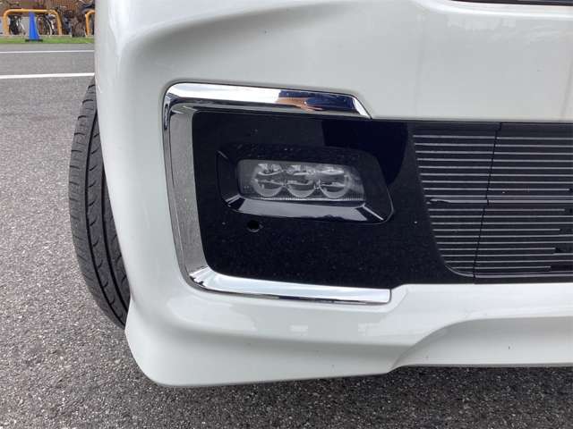 ホンダ Ｎ　ＢＯＸ カスタム ６６０ Ｌ R4年 (近畿) 99