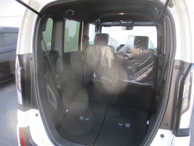 ホンダ Ｎ　ＢＯＸ カスタム ６６０ R8年 (関東) 99