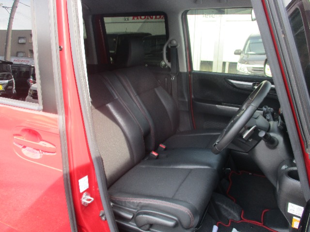 ホンダ Ｎ　ＢＯＸ ６６０ カスタムＧ ターボ Ｌパッケージ ２トーンカラースタイル ４ＷＤ H28年 (関東) 99