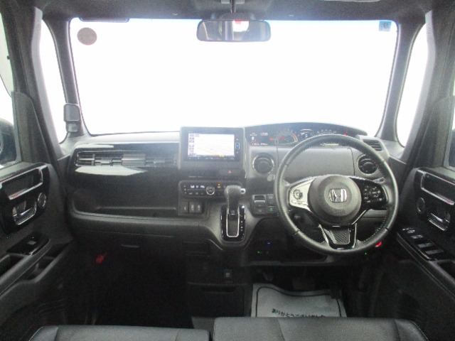 ホンダ Ｎ　ＢＯＸ カスタム ６６０ Ｌ ターボ R4年 (関東) 99