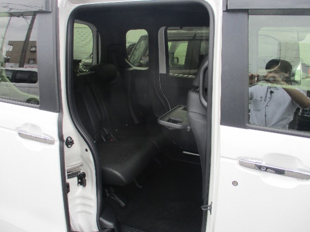 ホンダ Ｎ　ＢＯＸ カスタム ６６０ ターボ R5年 (関東) 99