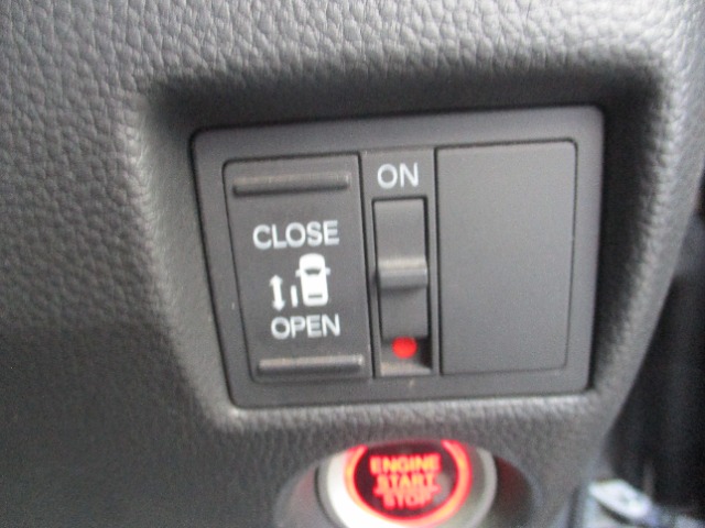 ホンダ Ｎ　ＢＯＸ カスタム ６６０ Ｌ R3年 (関東) 99