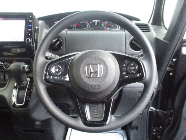 ホンダ Ｎ　ＢＯＸ カスタム ６６０ Ｌ R3年 (関東) 99