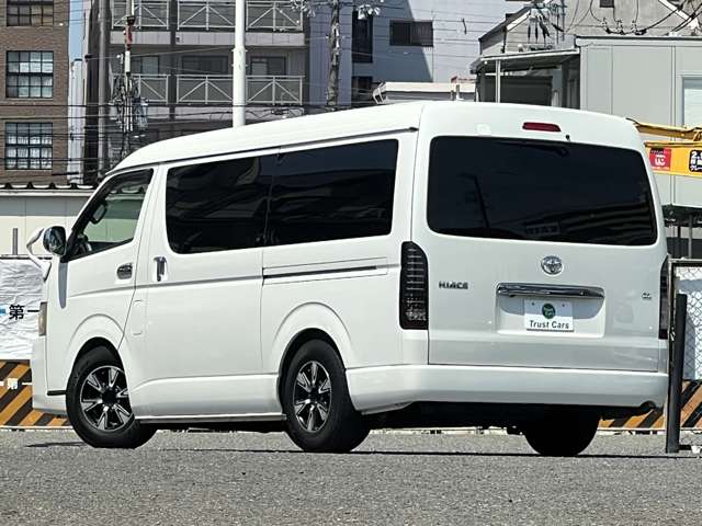 トヨタ ハイエースバン ワゴン２．７ＧＬロング ミドルルーフ H23年 (近畿) 99