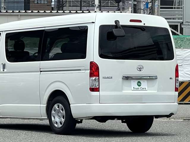 トヨタ ハイエースワゴン ２．７ ＧＬ ロング ミドルルーフ R1年 (近畿) 99