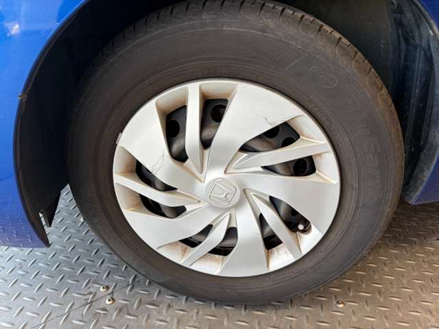 ホンダ フィット １．３ １３Ｇ Ｌパッケージ H27年 (近畿) 99