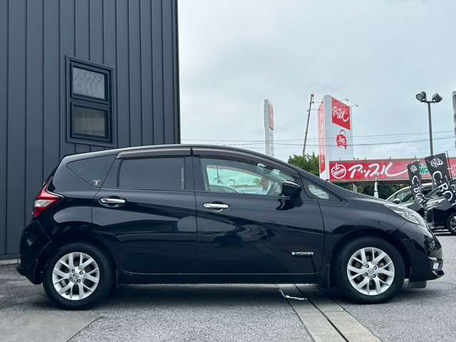 日産 ノート １．２ Ｅ－ＰＯＷＥＲ メダリスト H30年 (近畿) 99