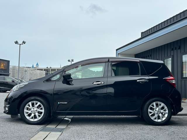 日産 ノート １．２ Ｅ－ＰＯＷＥＲ メダリスト H30年 (近畿) 99