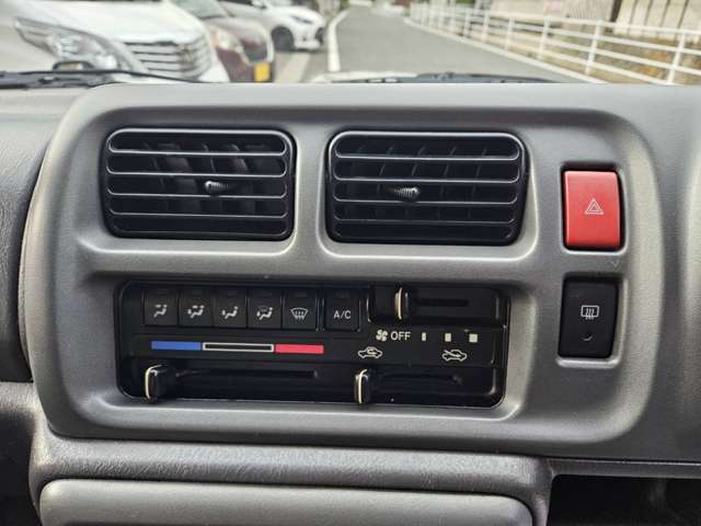 スズキ ジムニー ６６０ ワイルドウインド ４ＷＤ H14年 (中国) 99