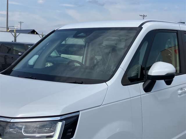 ホンダ ステップワゴン　ハイブリッド ２．０ Ｅ：ＨＥＶ エアー ＥＸ R8年 (東海) 99