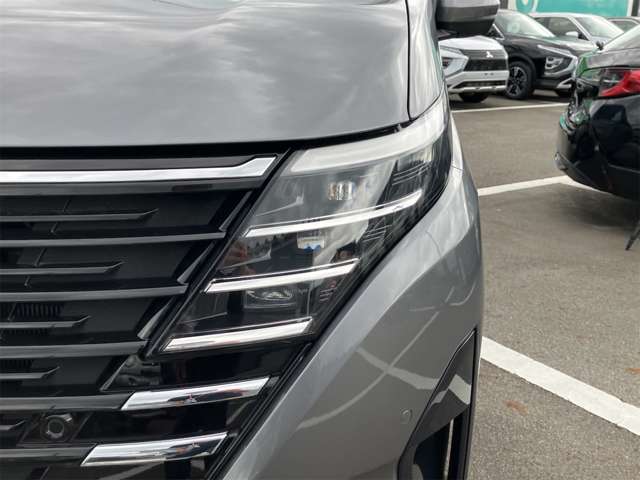 日産 セレナ １．４ Ｅ－ＰＯＷＥＲ ハイウェイスターＶ R8年 (東海) 99