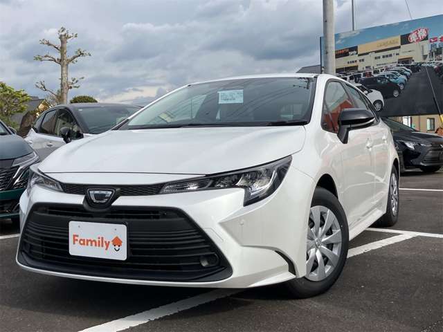 トヨタ カローラ　ツーリング　ハイブリッド １．８ ハイブリッド Ｘ Ｅ－ＦＯＵＲ ４ＷＤ R8年 (東海) 99