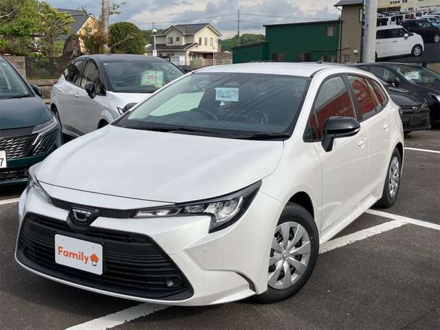 トヨタ カローラ　ツーリング　ハイブリッド １．８ ハイブリッド Ｘ Ｅ－ＦＯＵＲ ４ＷＤ R8年 (東海) 99