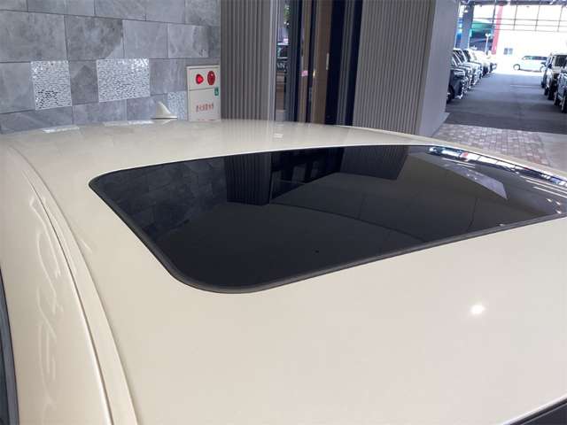 トヨタ クラウン　ハイブリッド ハイブリッド ２．５ Ｓ H25年 (近畿) 99