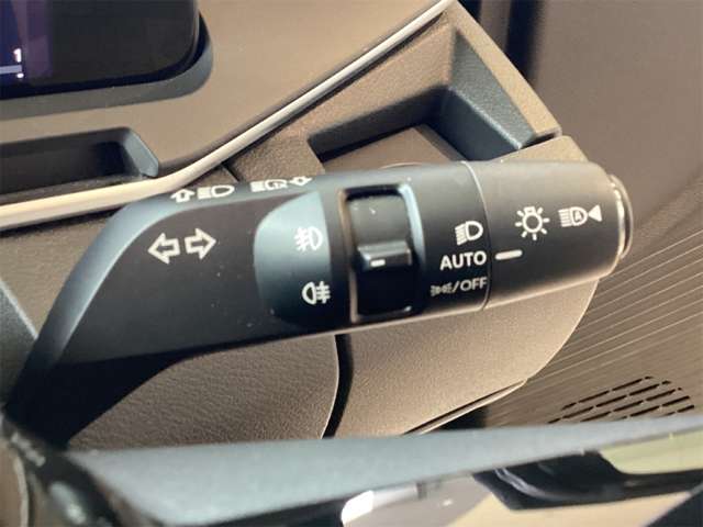 日産 ノートオーラ １．２ Ｇ レザーエディション R5年 (近畿) 99