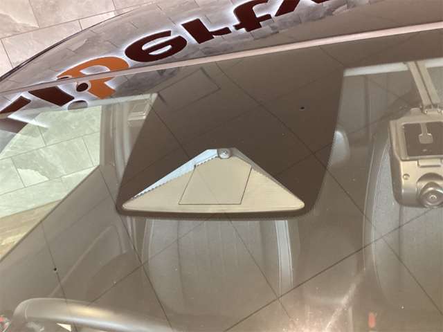 ホンダ フィット　ハイブリッド １．５ Ｅ：ＨＥＶ ホーム R4年 (近畿) 99