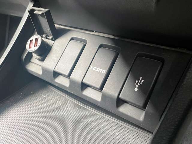 ホンダ ヴェゼル １．５ ハイブリッド Ｚ ホンダセンシング R1年 () 99