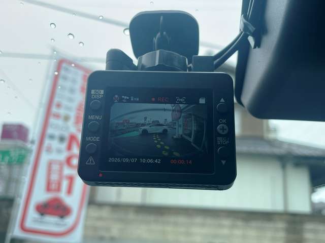 トヨタ プリウスΑ １．８ Ｓ チューン ブラックＩＩ H28年 () 99