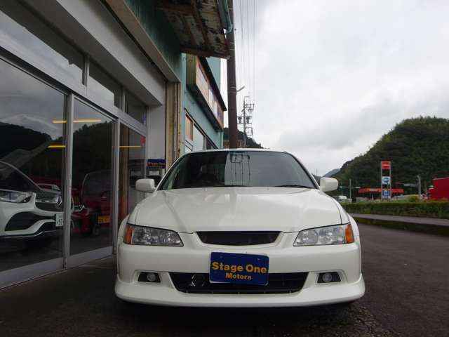 ホンダ アコード ２．２ ユーロＲ H13年 (東海) 99