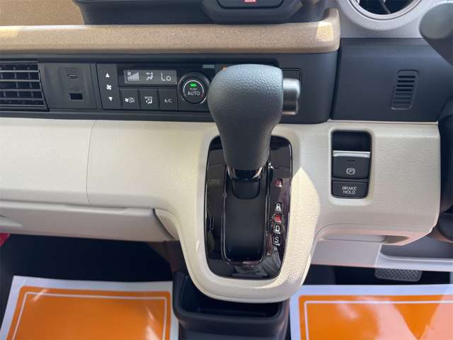 ホンダ Ｎ　ＢＯＸ ６６０ R8年 (近畿) 99