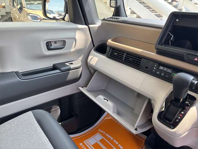 ホンダ Ｎ　ＢＯＸ ６６０ R8年 (近畿) 99