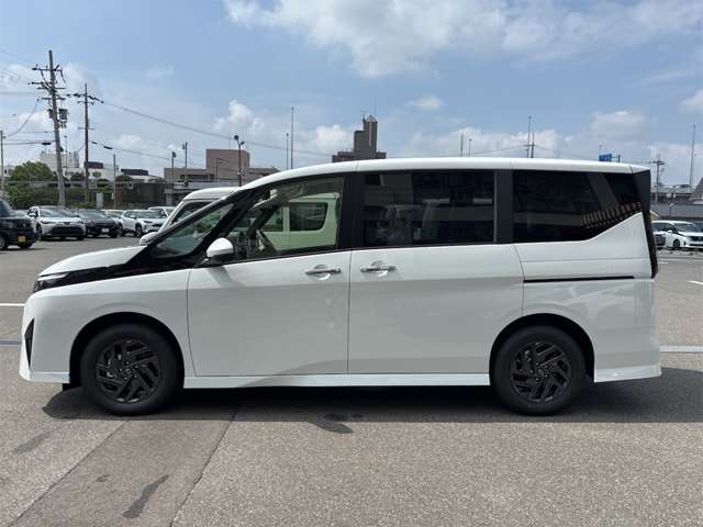 日産 セレナ １．４ Ｅ－ＰＯＷＥＲ ハイウェイスターＶ R8年 (近畿) 99