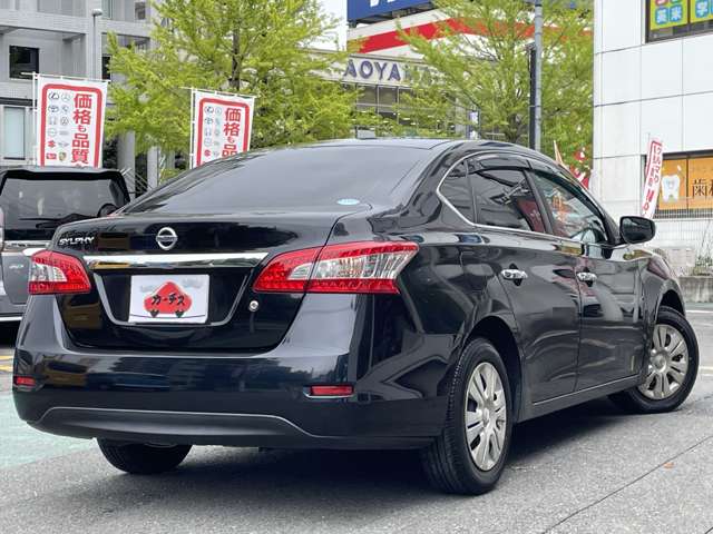 日産 シルフィ １．８ Ｘ H25年 () 99