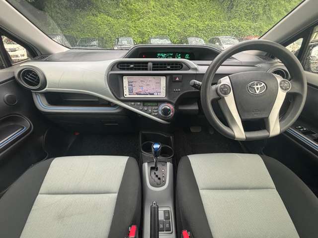 トヨタ アクア １．５ Ｓ H25年 (東北) 99