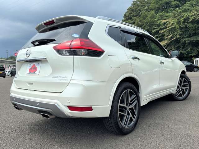 日産 エクストレイル ２．０ モード・プレミア ハイコントラスト インテリア ２列車 ４ＷＤ H29年 (東北) 99