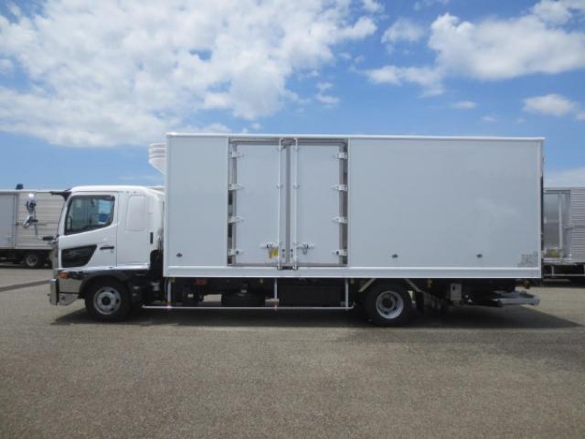 日野自動車 レンジャー ４Ｔ R6年 () 99